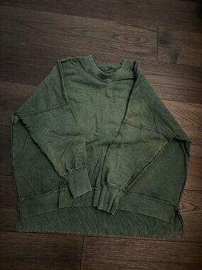 Emerald Green Distressed Sweater/Sweatshirt